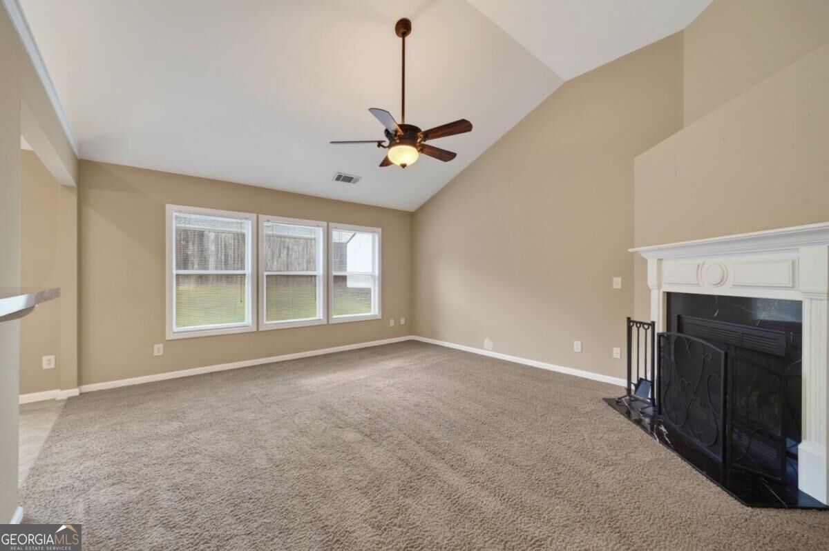 2463 Walnut Tree Lane Property Photo 17