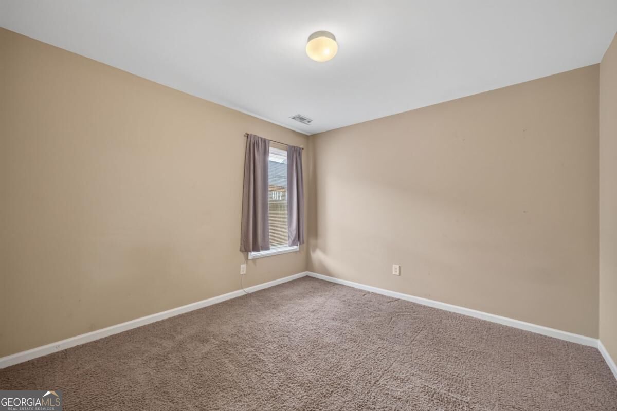 2463 Walnut Tree Lane Property Photo 30