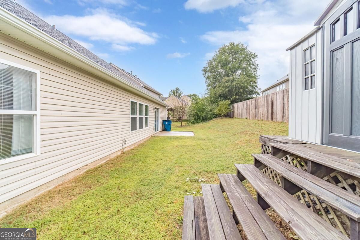 2463 Walnut Tree Lane Property Photo 36