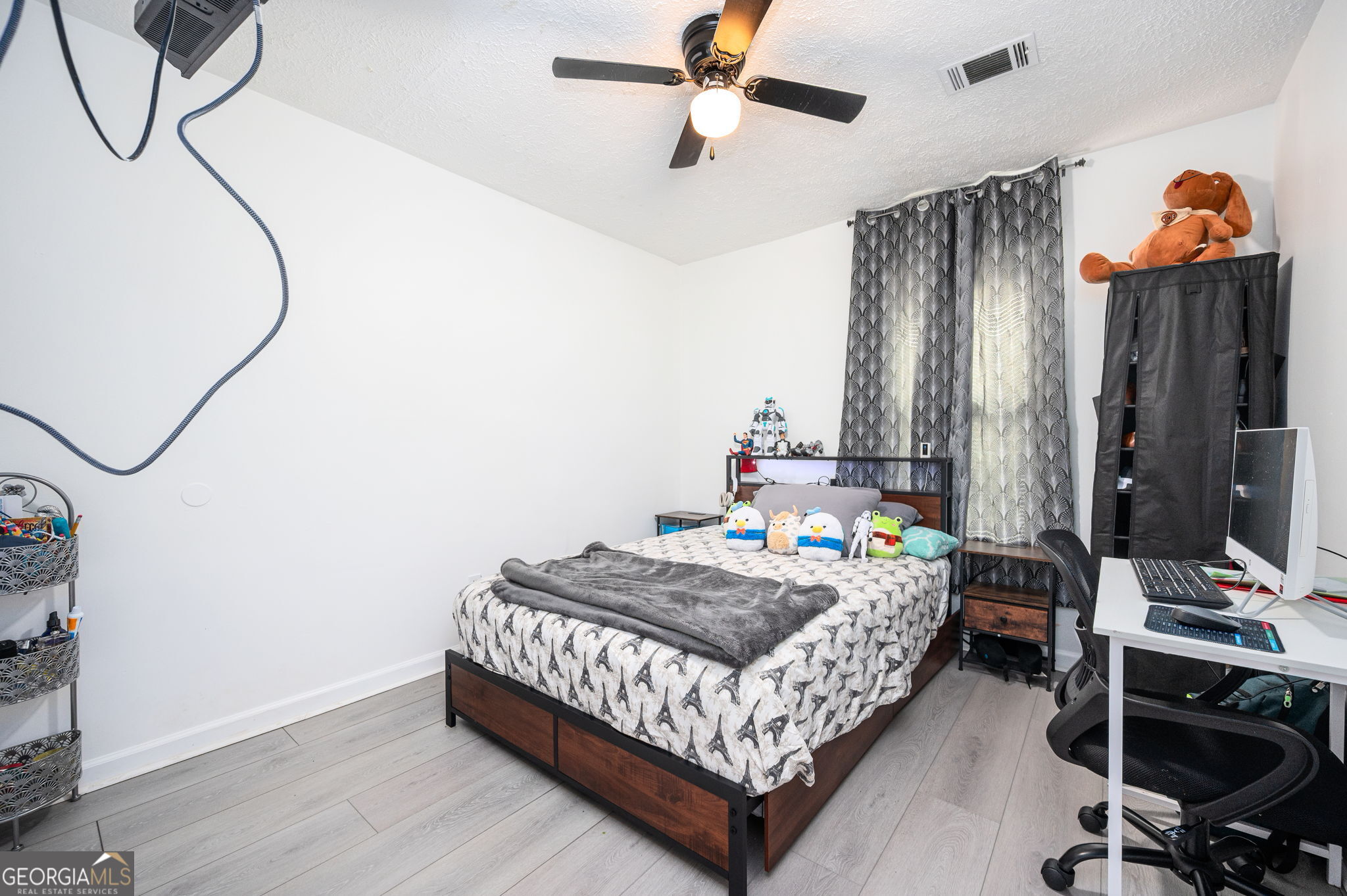 6919 Hickory Log Road Property Photo 20