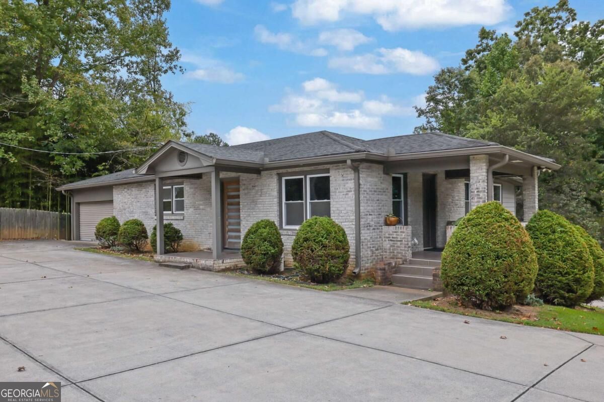 5638 Lake Acworth Drive Nw Property Photo 7