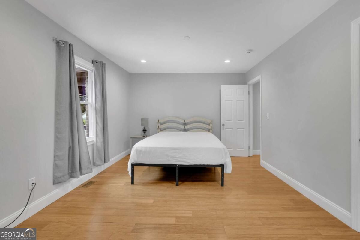 5638 Lake Acworth Drive Nw Property Photo 13