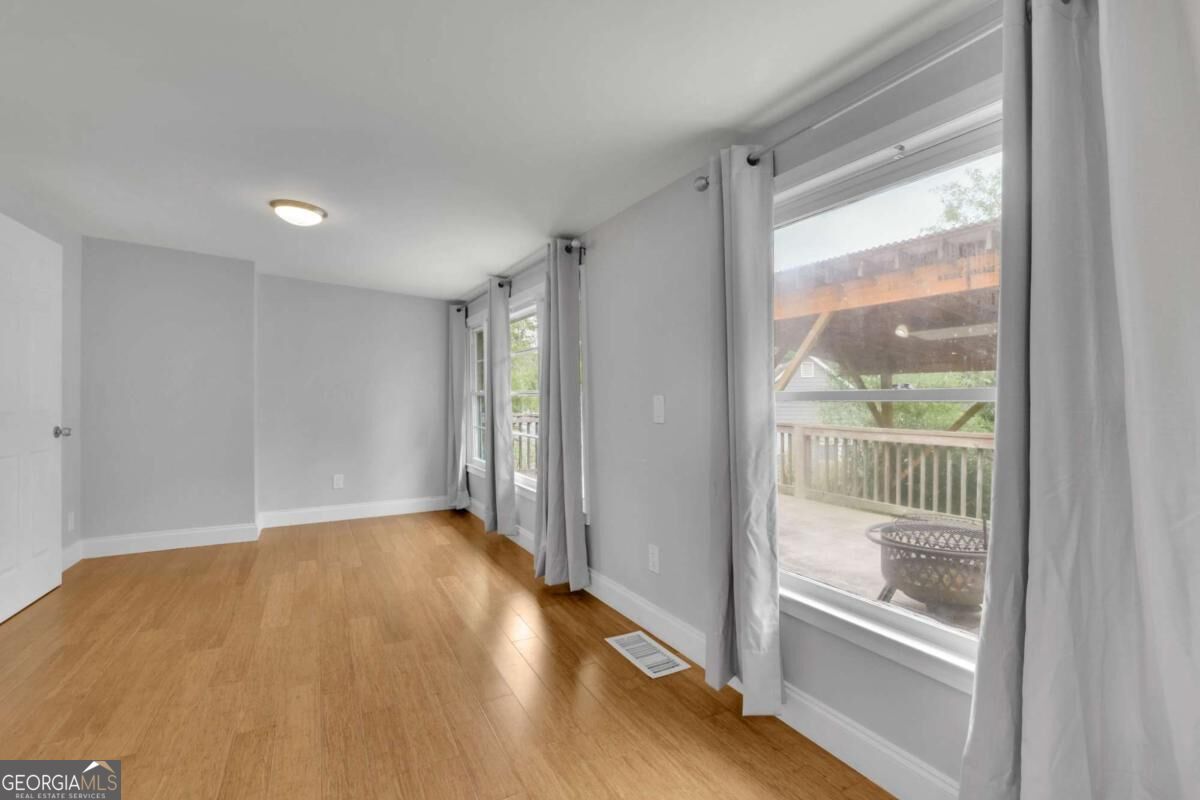 5638 Lake Acworth Drive Nw Property Photo 18