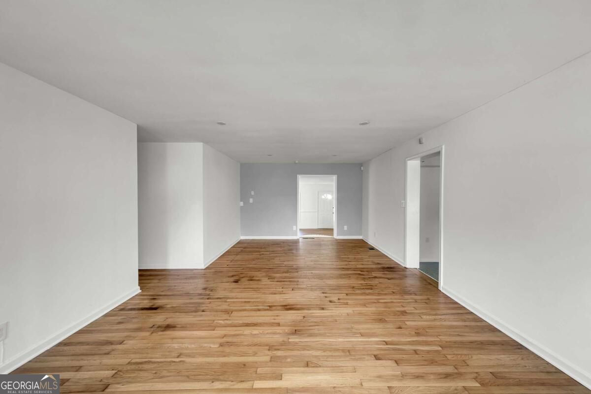 6345 Connell Road Property Photo 3