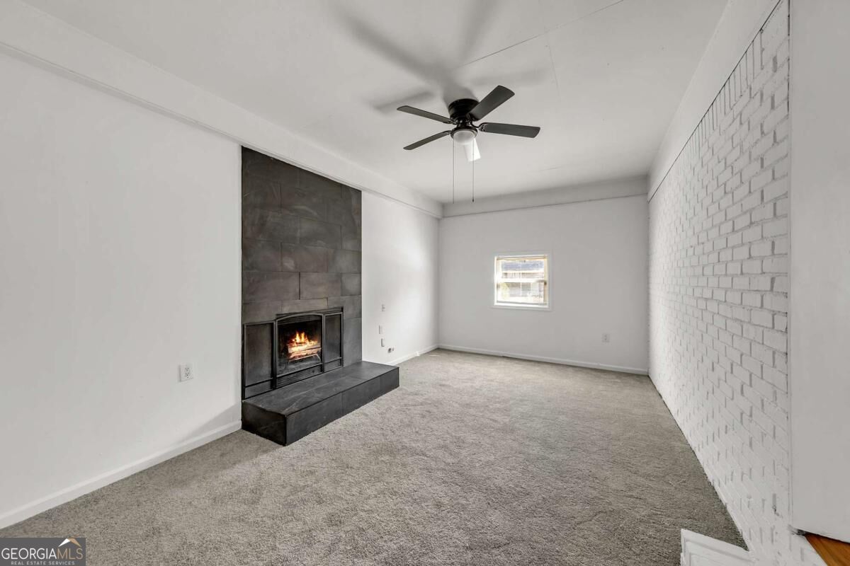 6345 Connell Road Property Photo 4
