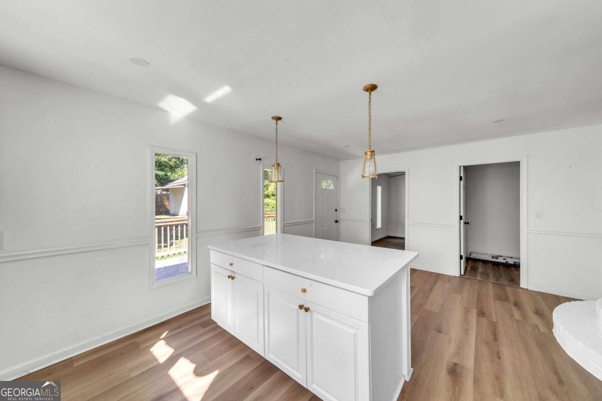 6345 Connell Road Property Photo 12