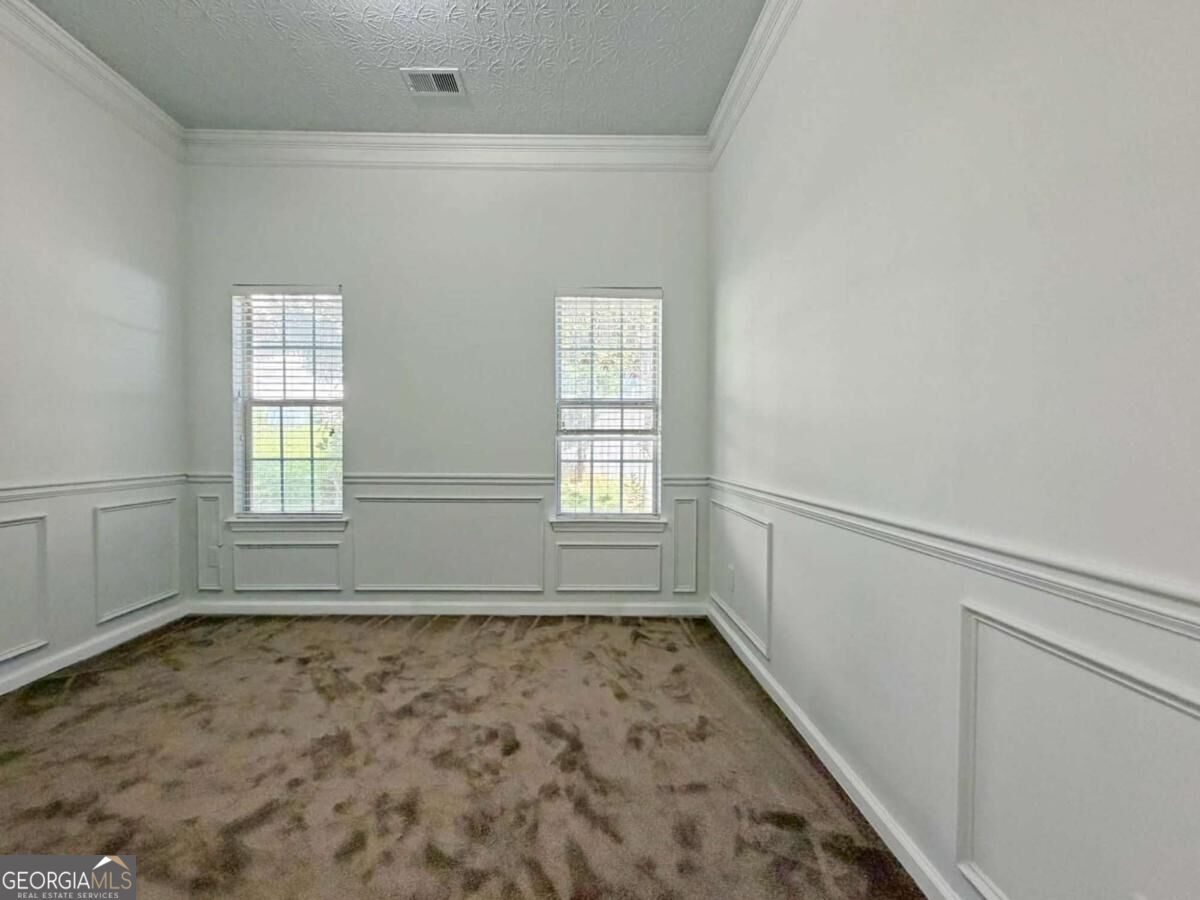 119 Barrington Parkway Property Photo 8