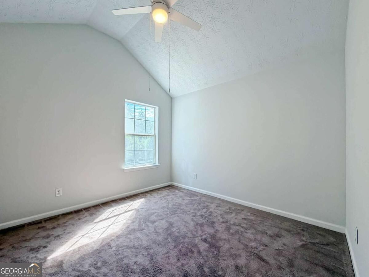 119 Barrington Parkway Property Photo 29