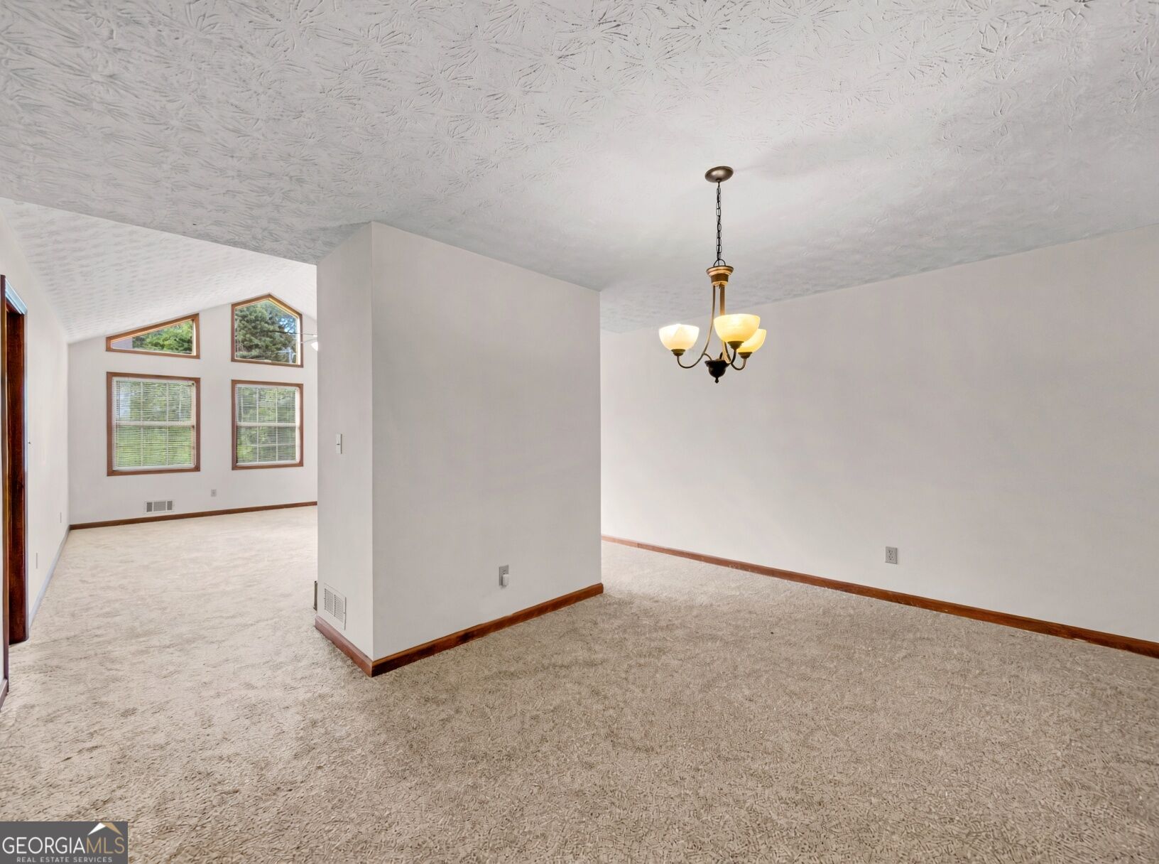 518 Club Valley Drive Property Photo 14