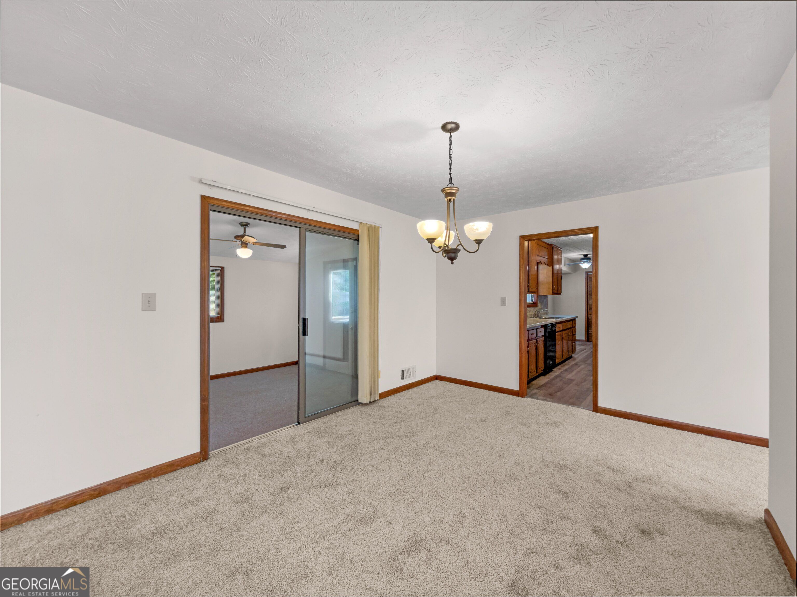 518 Club Valley Drive Property Photo 15