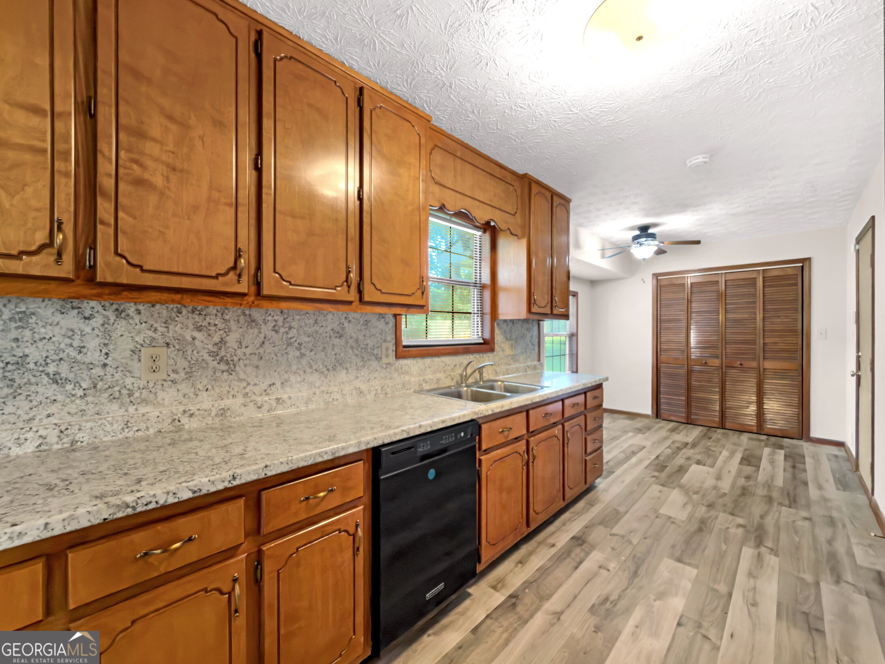 518 Club Valley Drive Property Photo 19