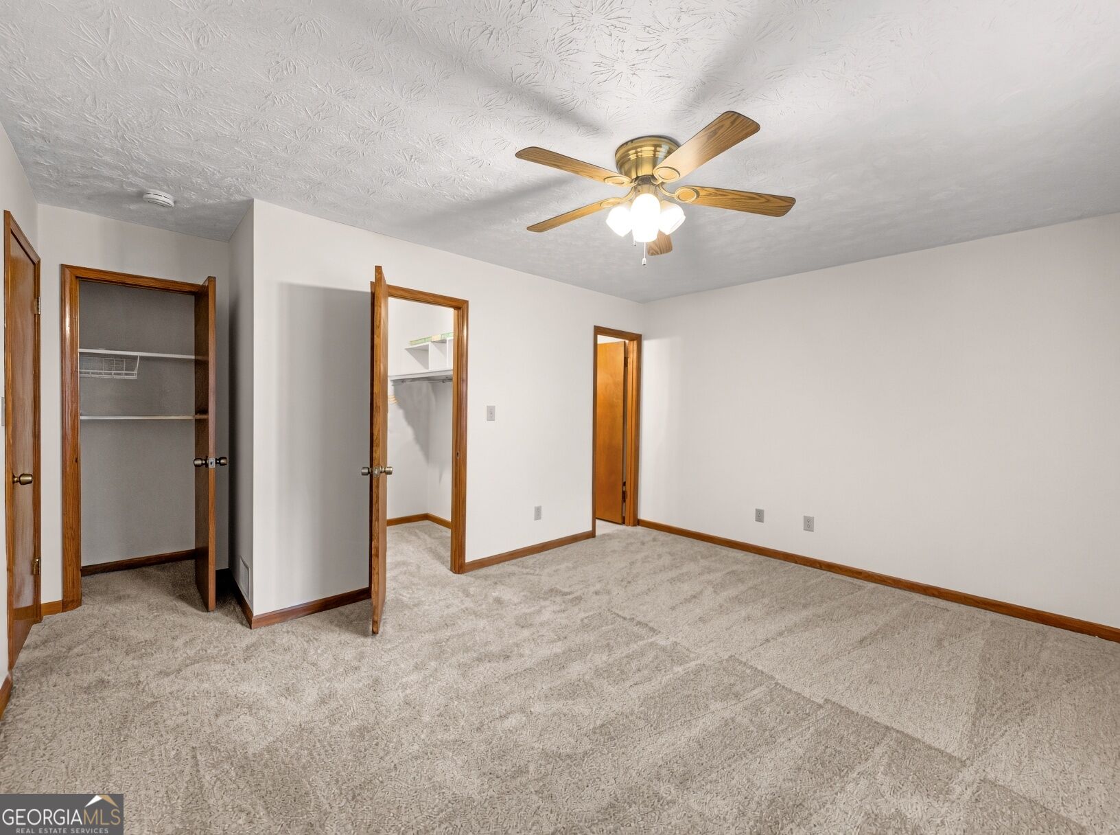 518 Club Valley Drive Property Photo 24