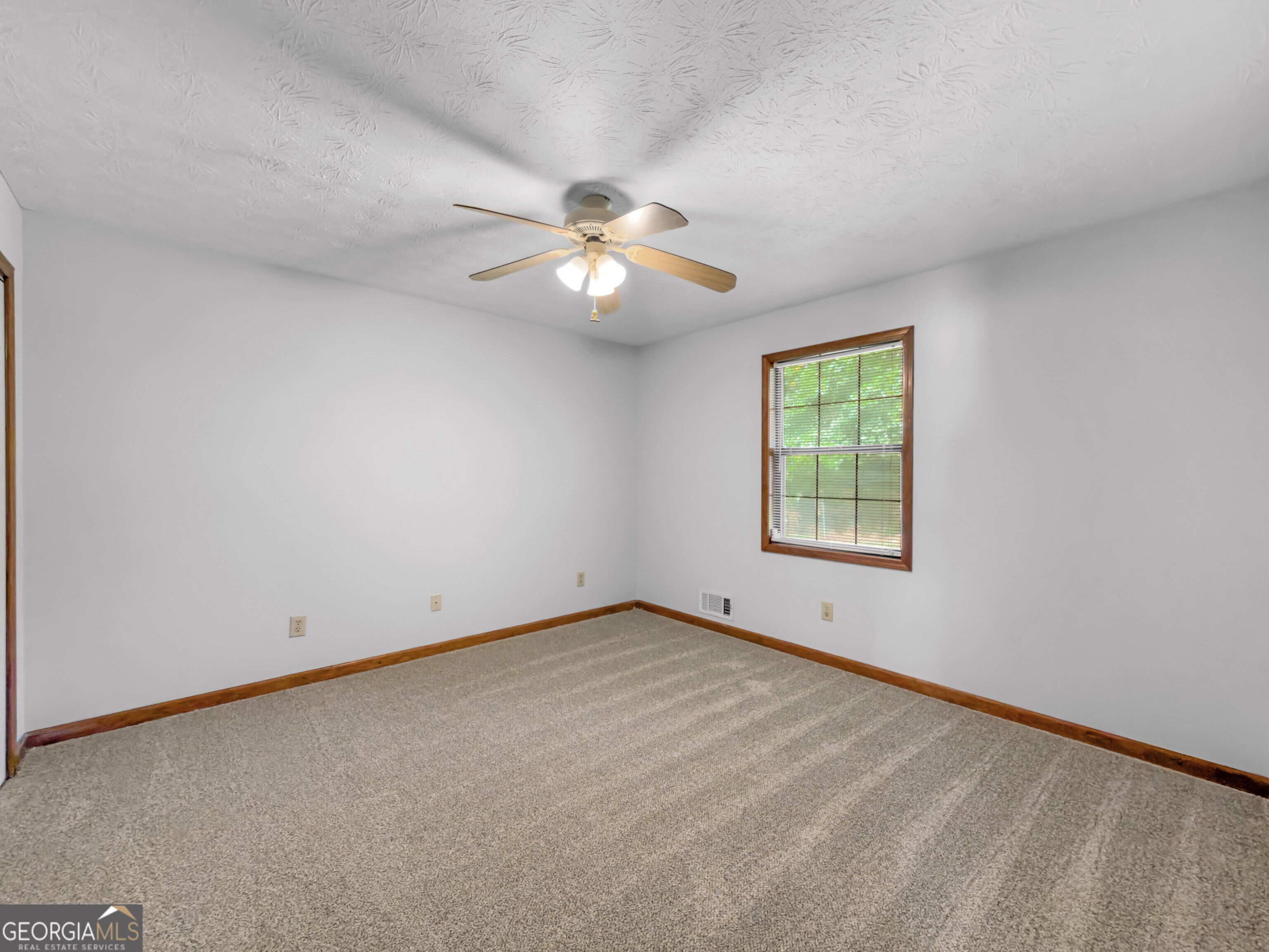 518 Club Valley Drive Property Photo 28
