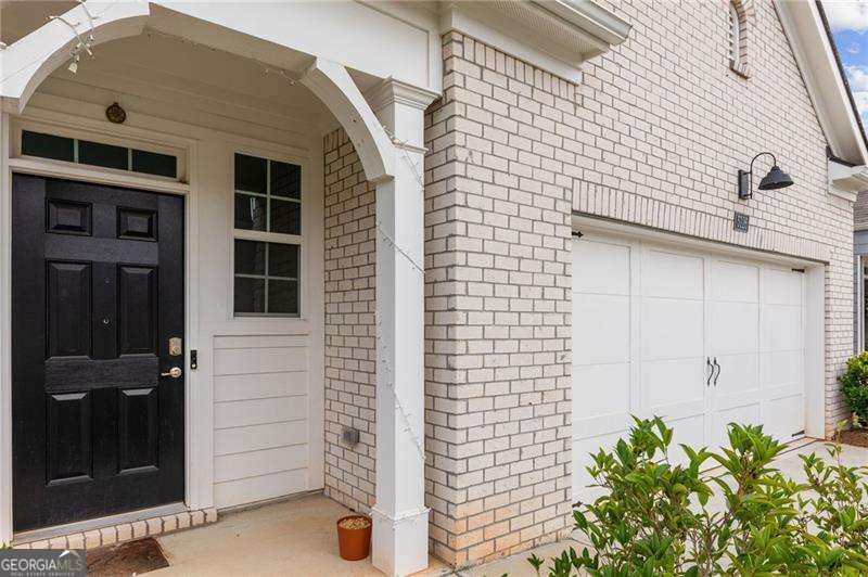 5126 Tulip Square Property Photo 3