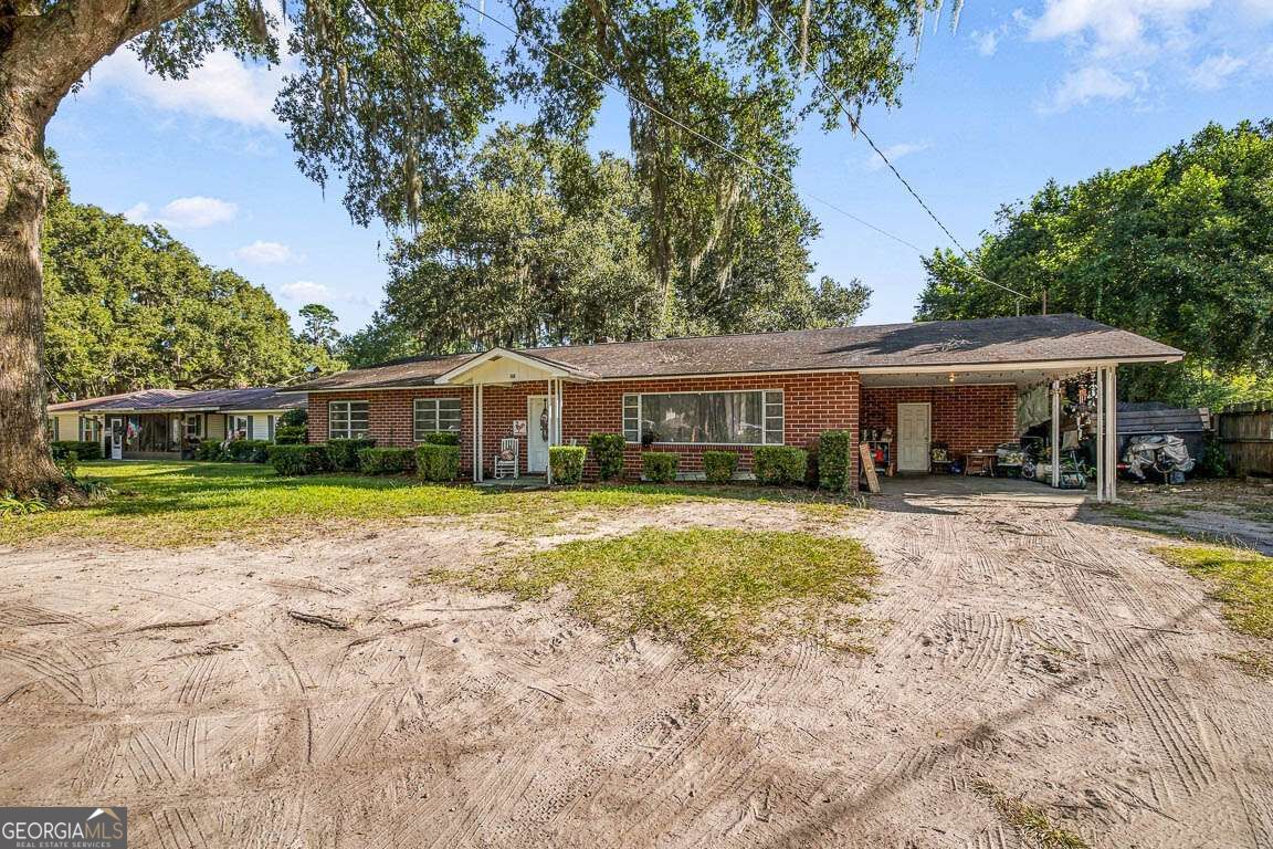801 Oak Bluff Road