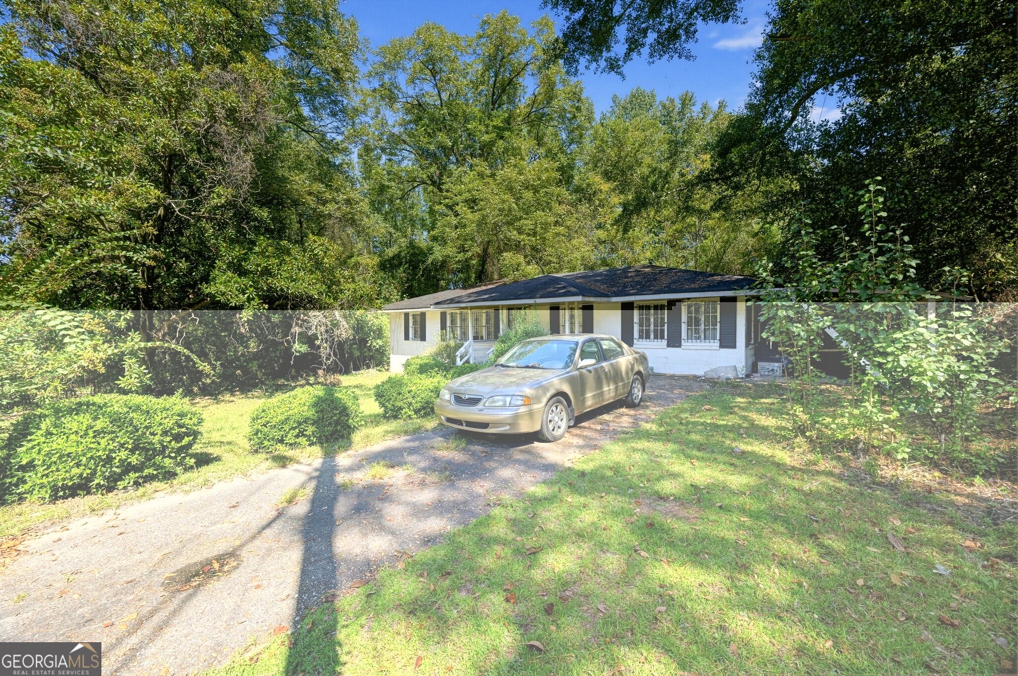 5648 Boby Drive Property Photo 2