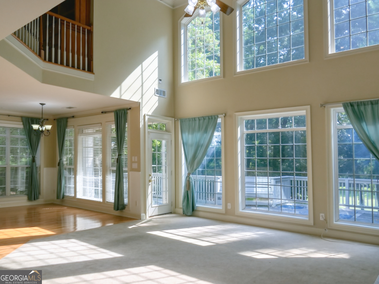 124 Somerset Hills Property Photo 9