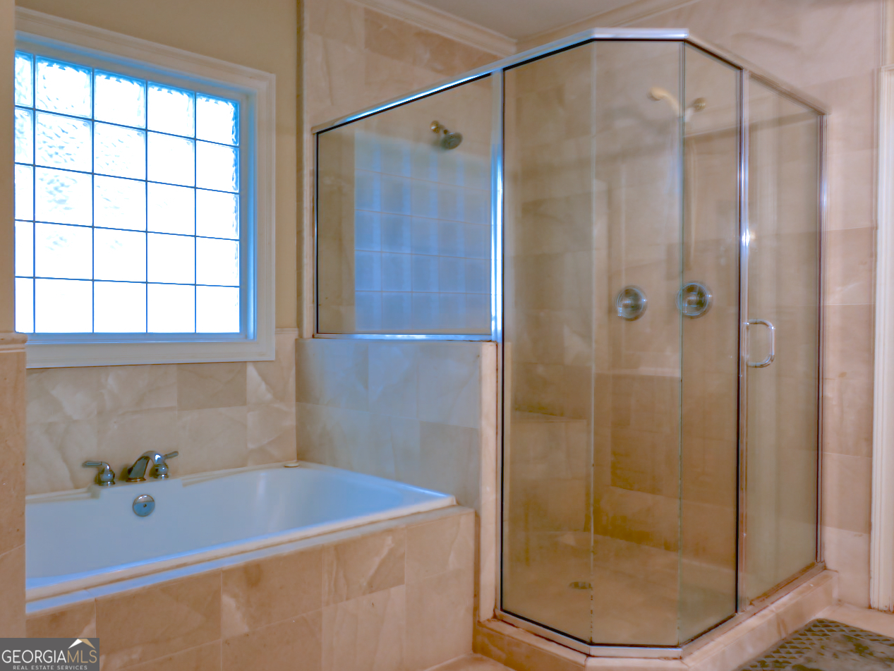 124 Somerset Hills Property Photo 16