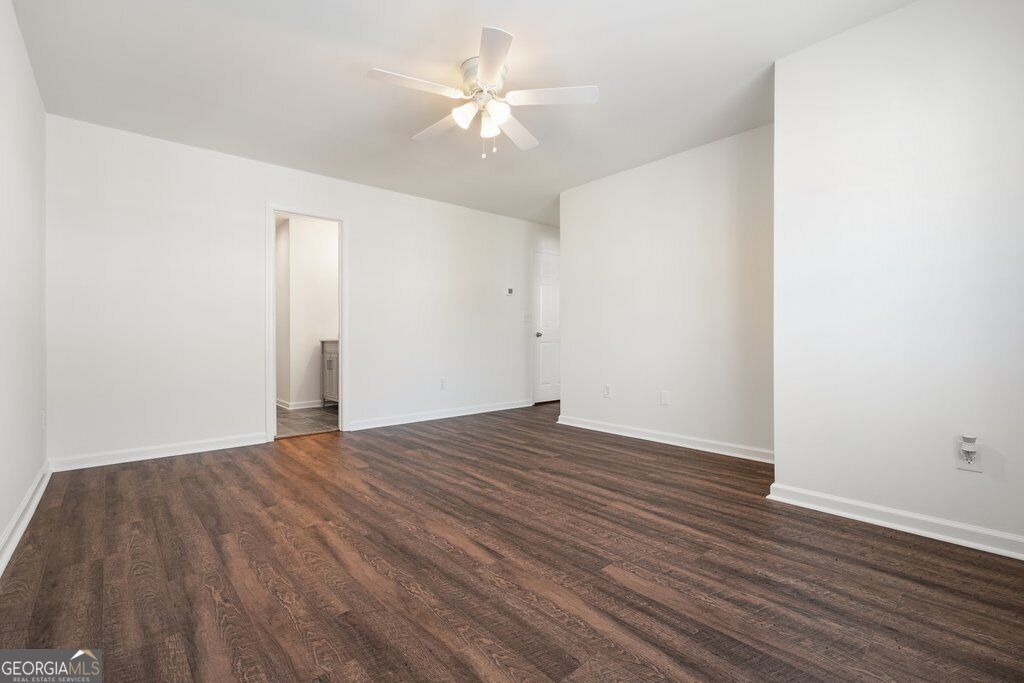 2401 Heritage Park Circle Nw # 14 Property Photo 34