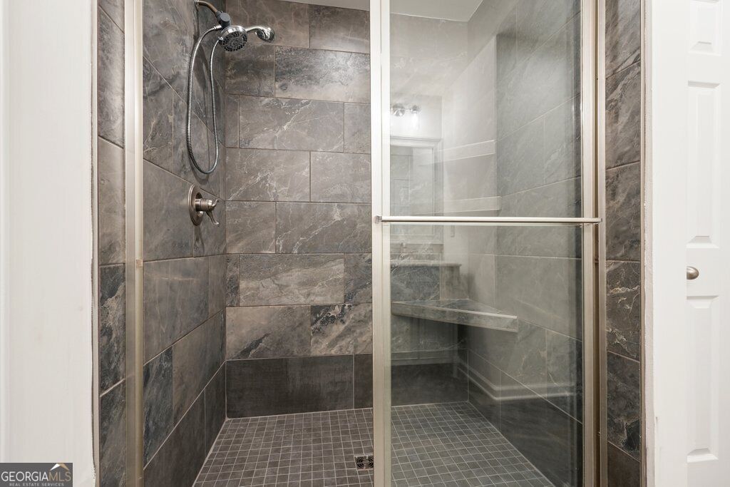 2401 Heritage Park Circle Nw # 14 Property Photo 39