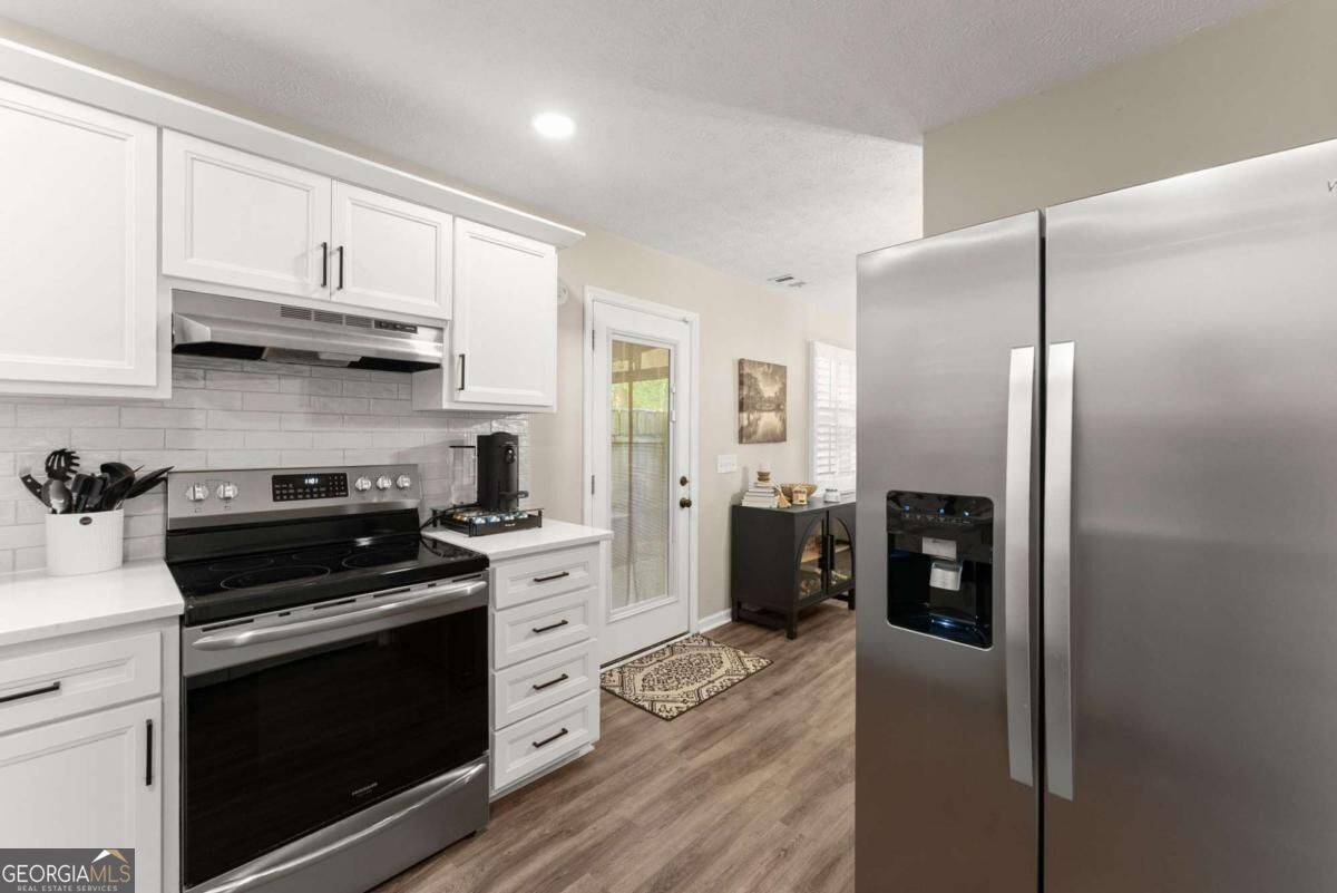3525 Auburn Drive Property Photo 10