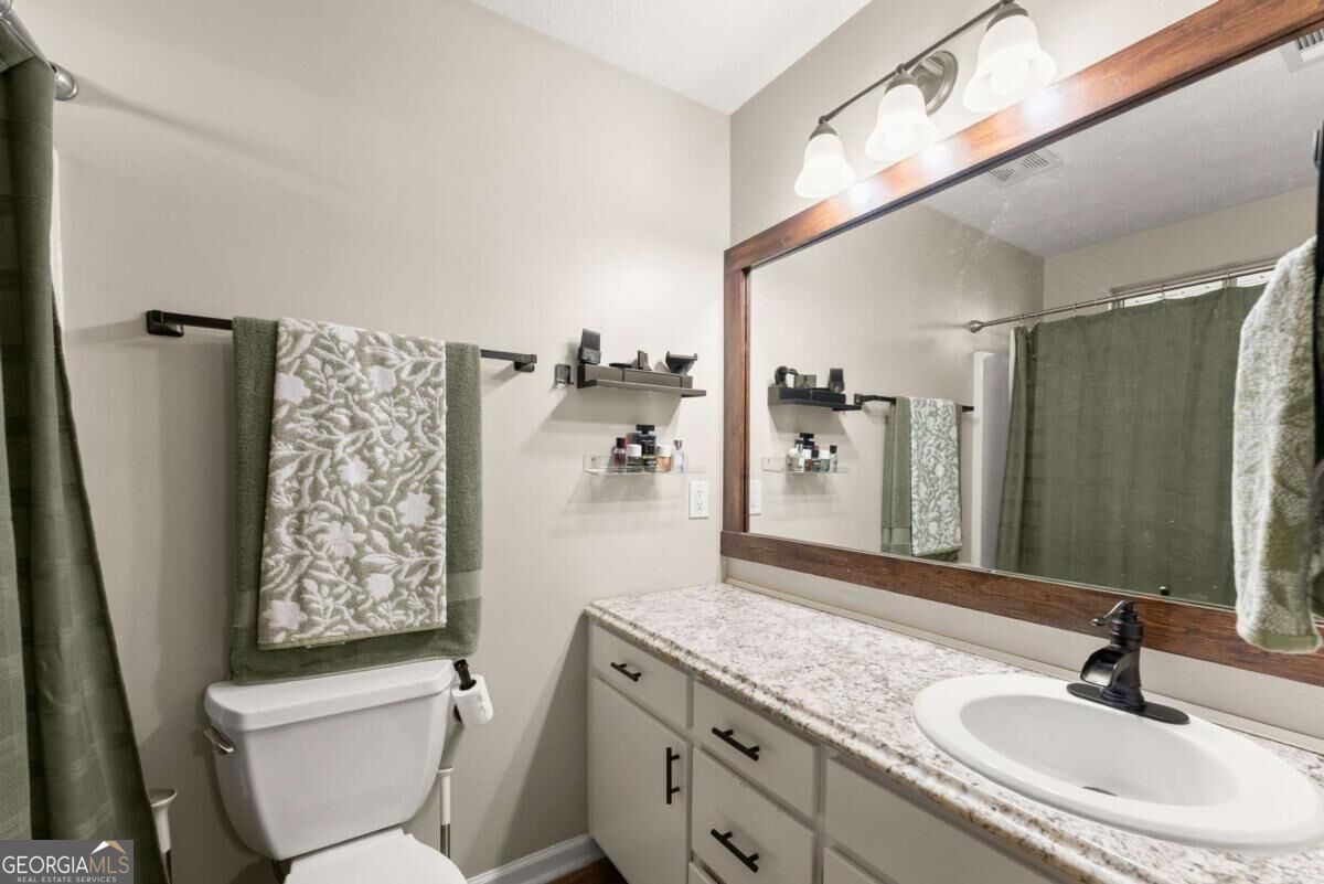 3525 Auburn Drive Property Photo 15