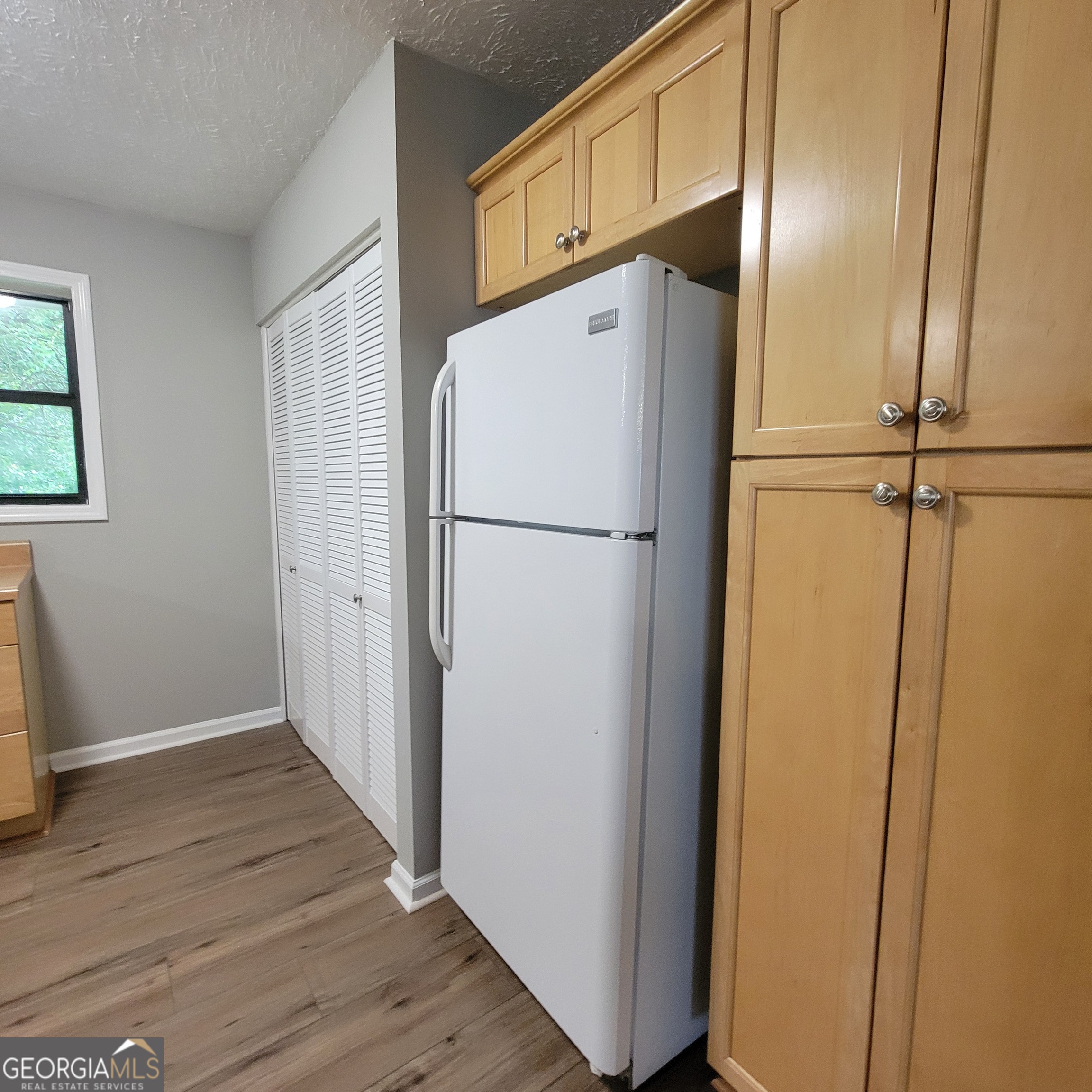 77 Pierce Road Property Photo 7