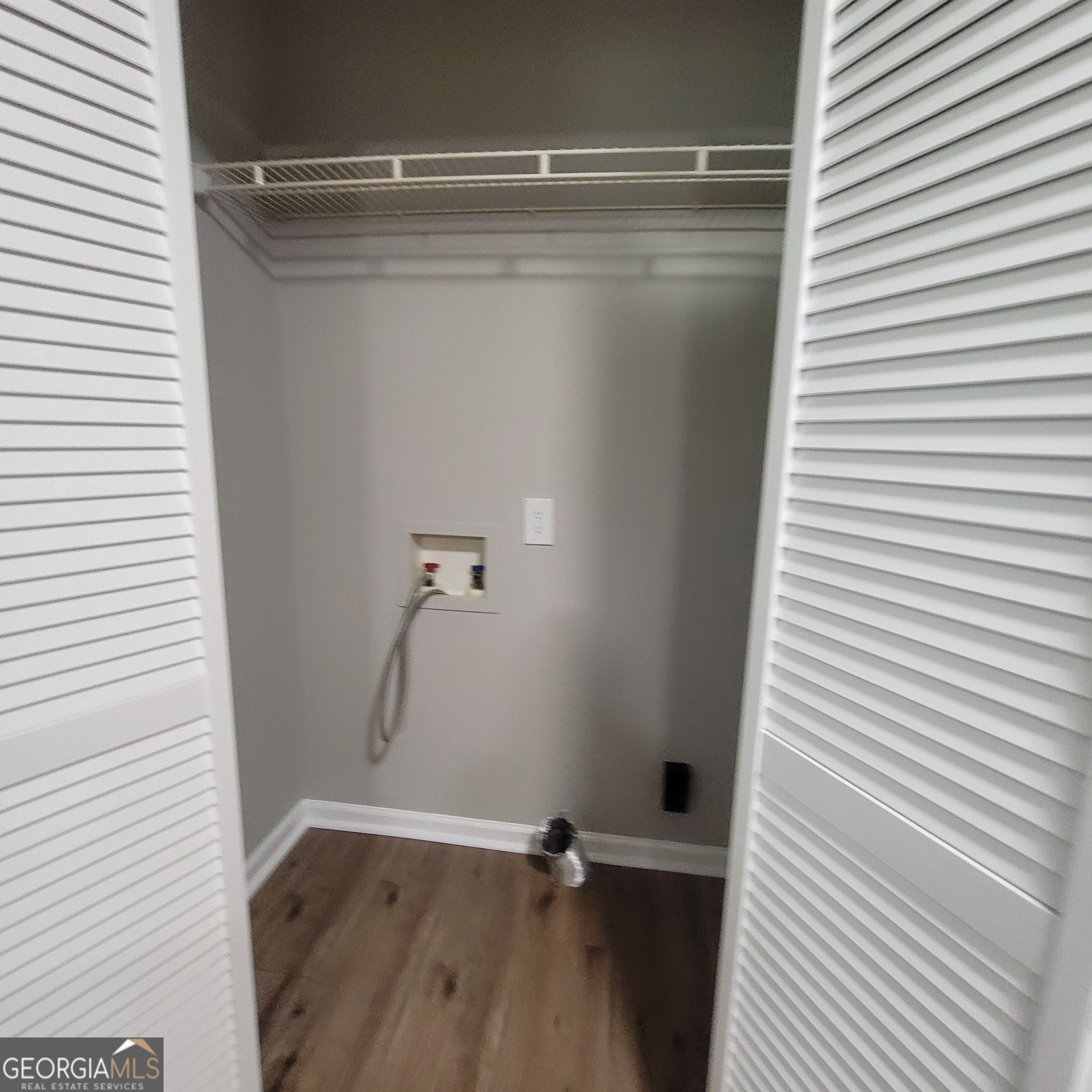 77 Pierce Road Property Photo 12