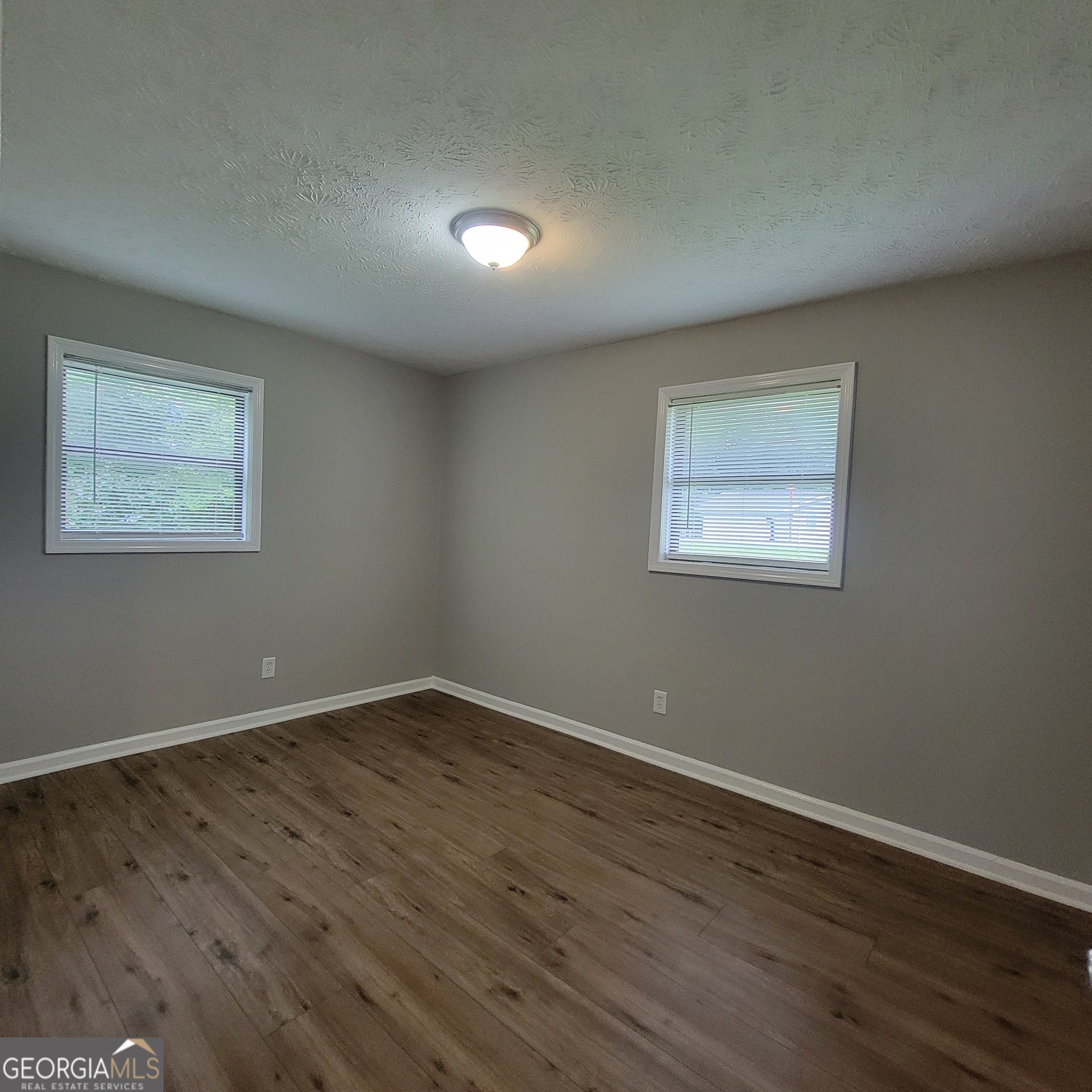 77 Pierce Road Property Photo 15