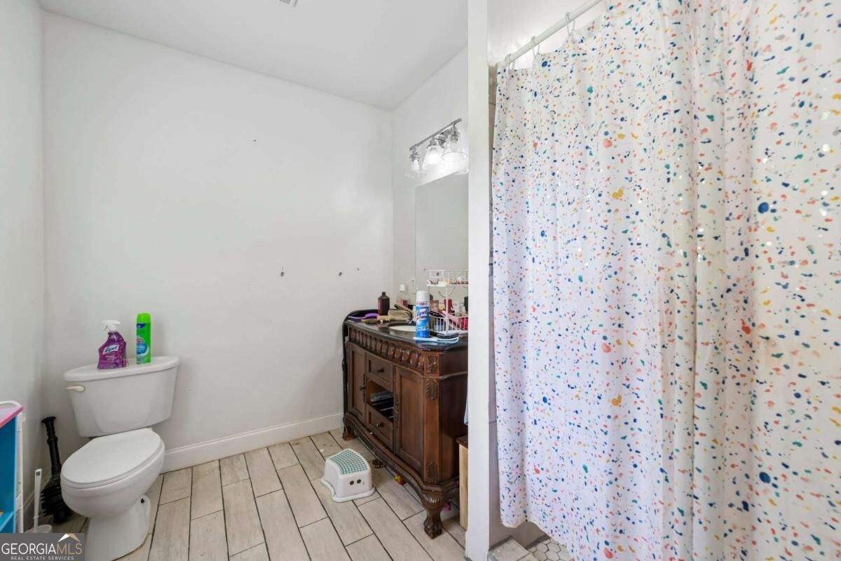 3167 Westmart Lane Property Photo 20