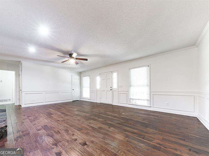 4440 Whiteleaf Way Property Photo 8