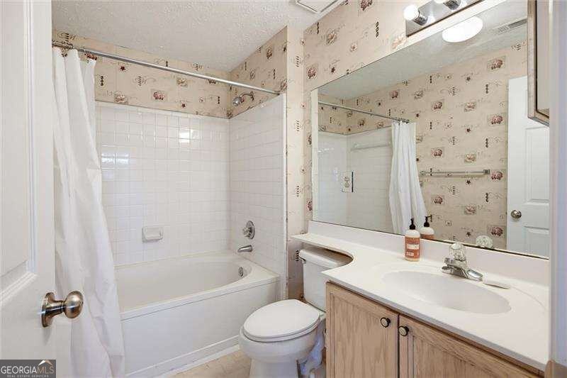 535 Bentley Place Property Photo 21