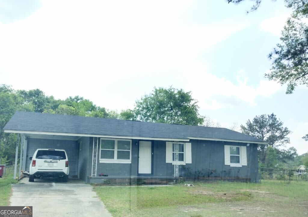 2582 Echols Place Property Photo 1