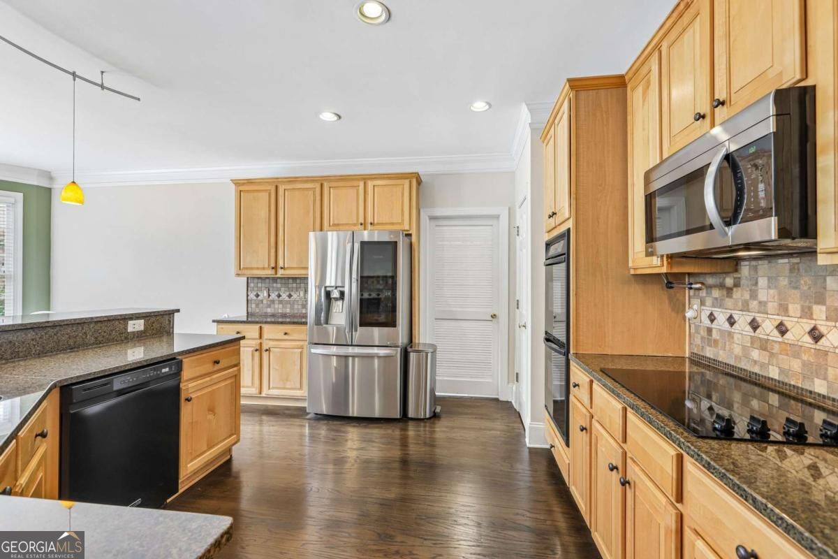 3750 Highcroft Circle Property Photo 10