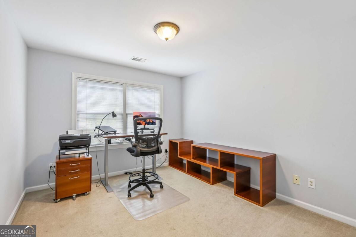 3750 Highcroft Circle Property Photo 17