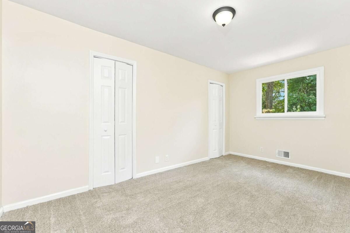 2576 Glenrock Drive Property Photo 9