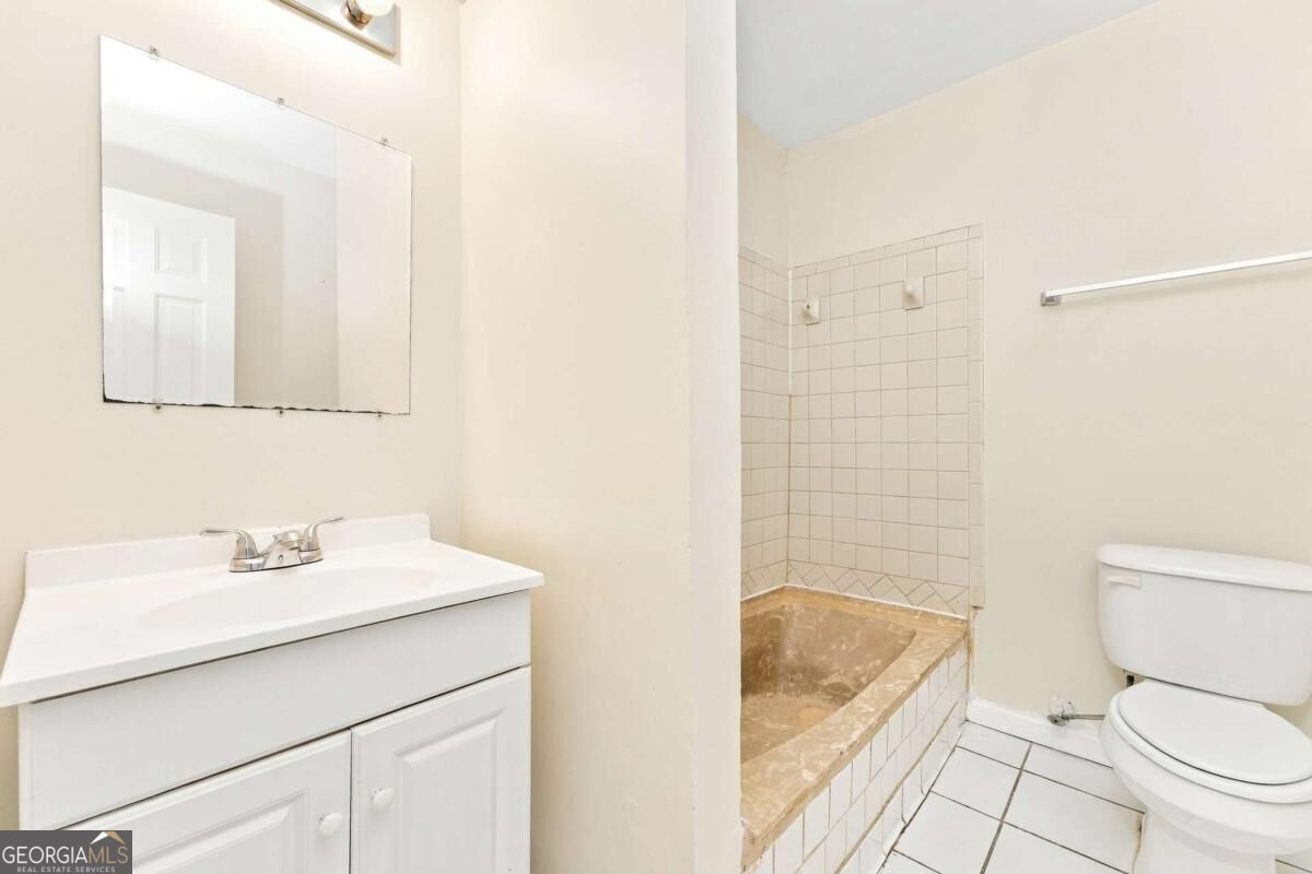 2576 Glenrock Drive Property Photo 11