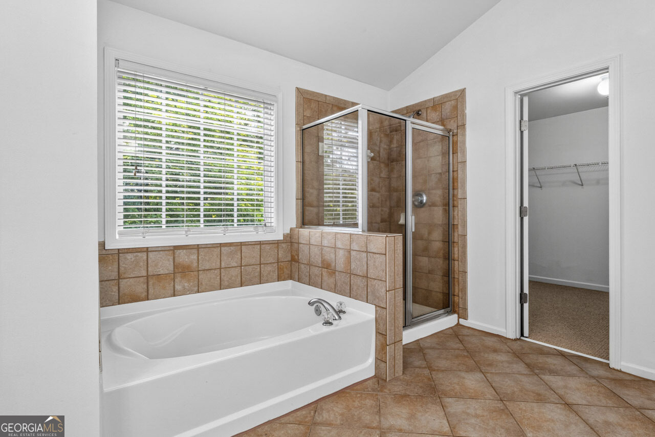 1201 Shelborne Way Property Photo 4