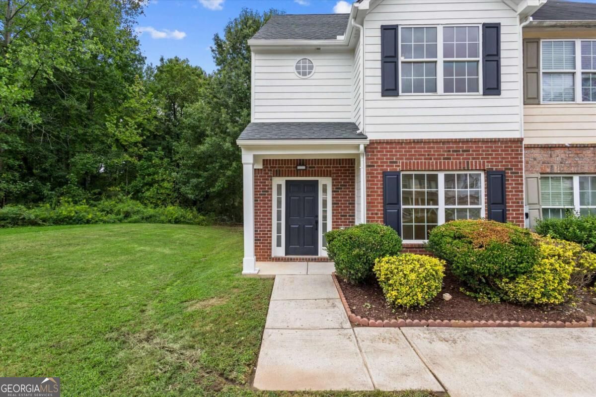 268 Brookview Drive Property Photo 3