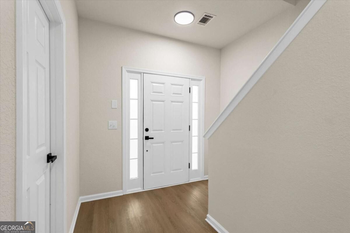 268 Brookview Drive Property Photo 5
