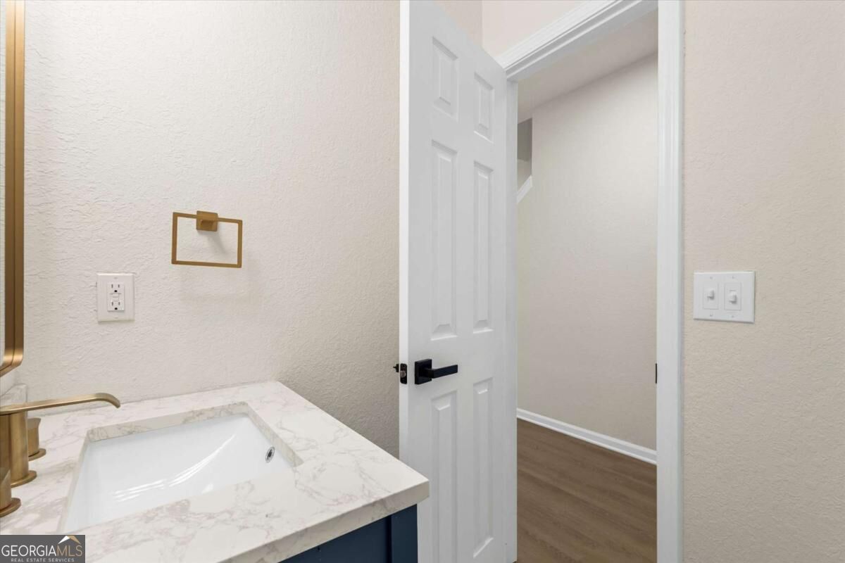 268 Brookview Drive Property Photo 11