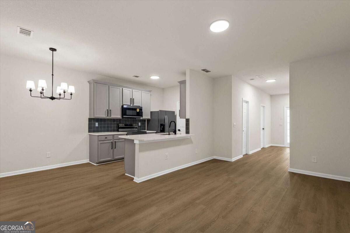 268 Brookview Drive Property Photo 16