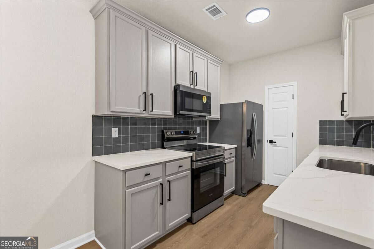 268 Brookview Drive Property Photo 21