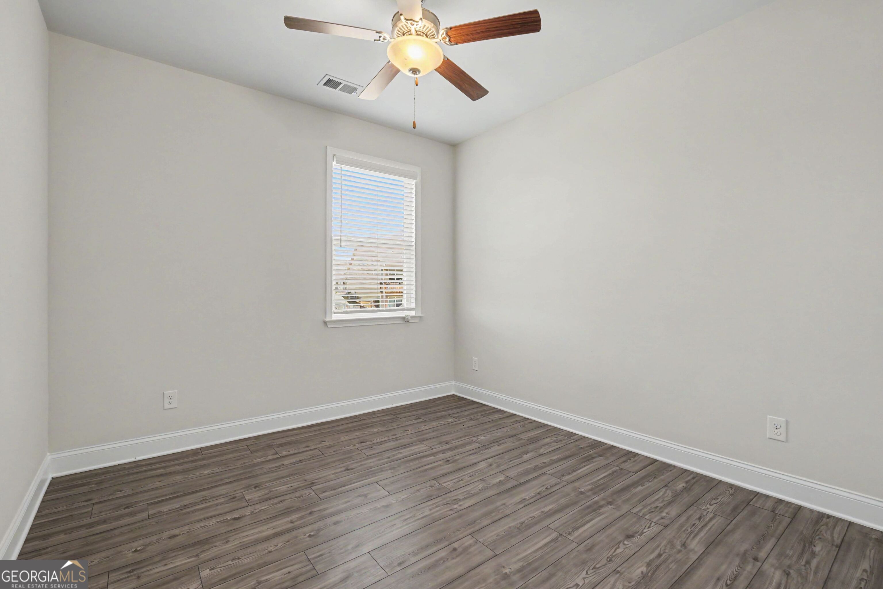 350 Gardens Of Harmony Drive Property Photo 9