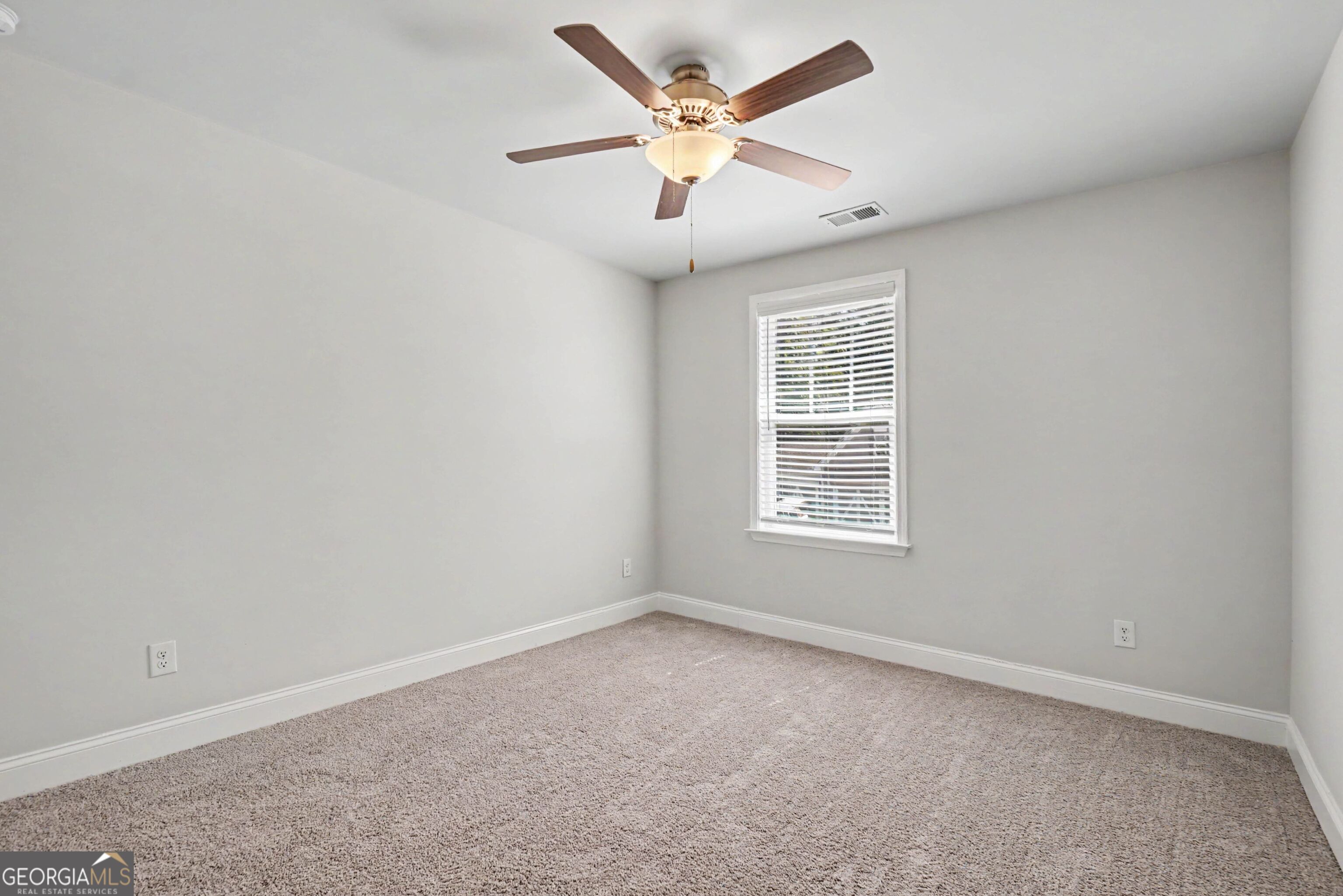 350 Gardens Of Harmony Drive Property Photo 10