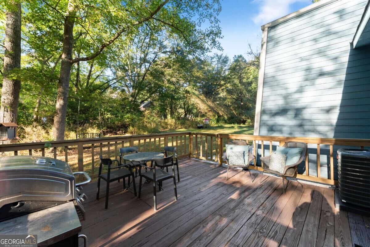 100 Hidden Hills Lane Property Photo 24