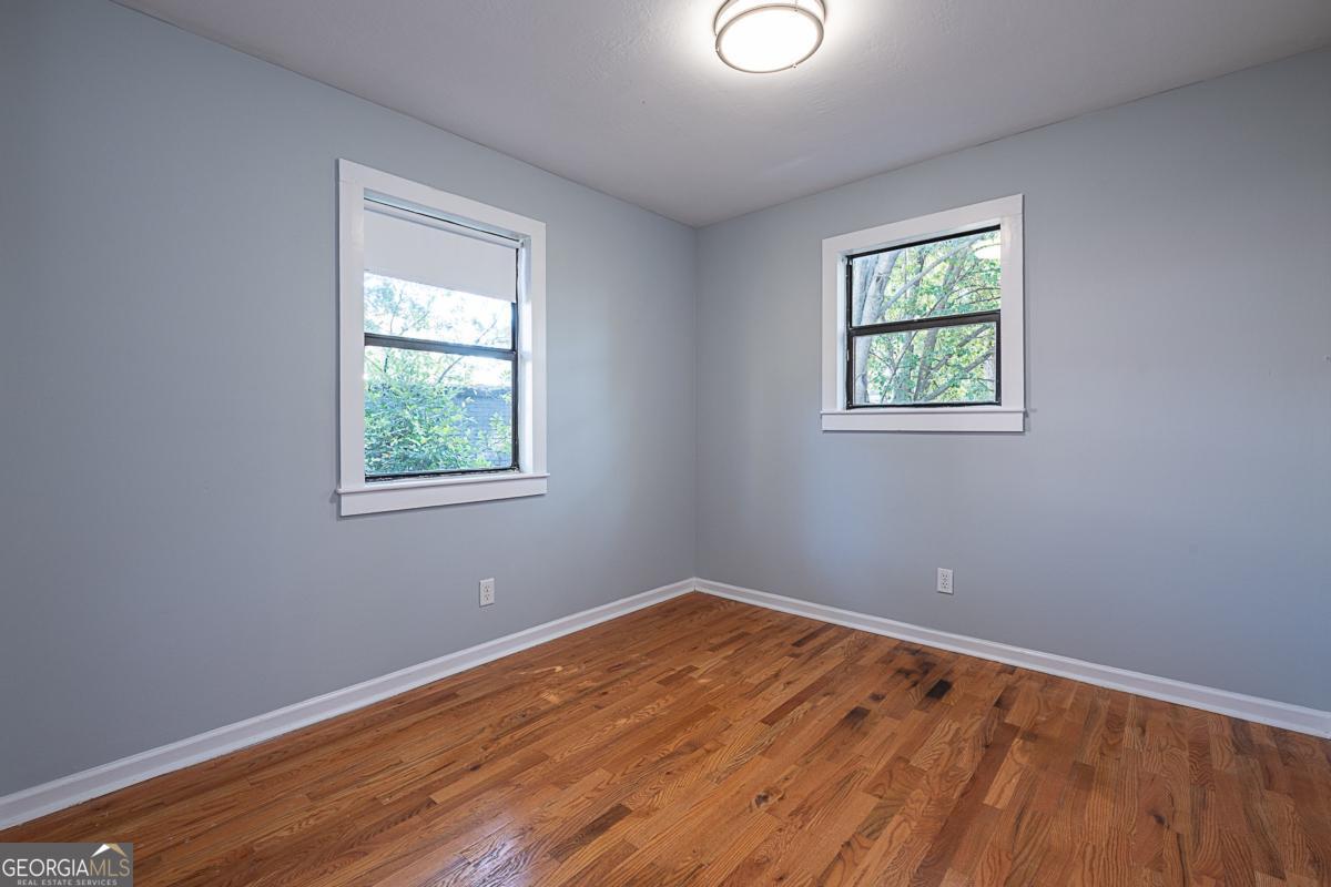 568 Stokeswood Avenue Se Property Photo 13