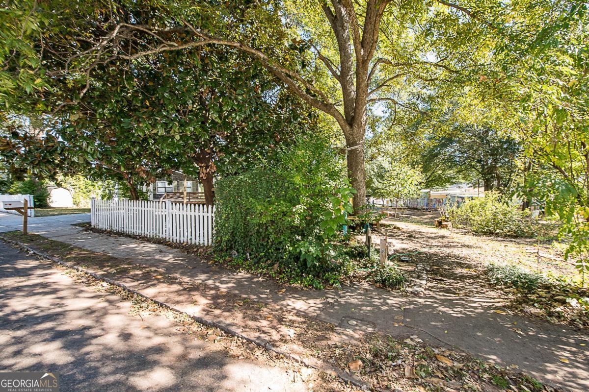 568 Stokeswood Avenue Se Property Photo 31