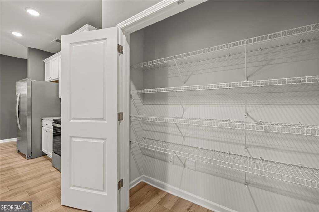 304 Epping Street # 27 Property Photo 13