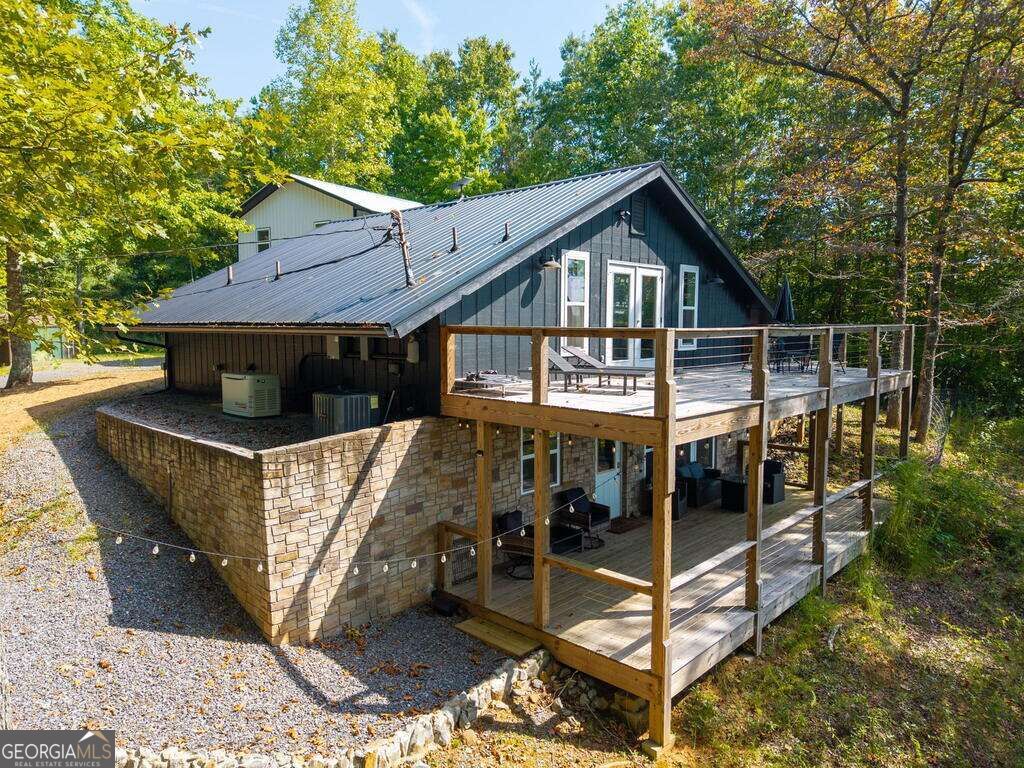 3160 Morrow Road Property Photo 2